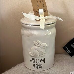 Rae dunn spring Easter cannister brand new